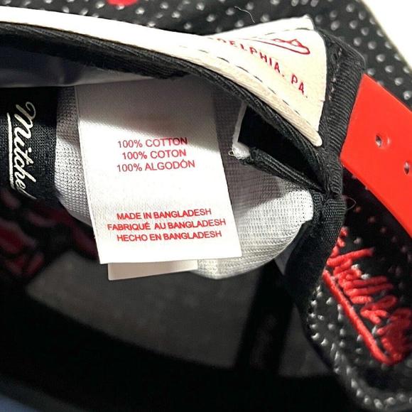 Chicago Bulls Mitchell and Ness Snapback Hat Rare Dotted Pattern All Over - Picture 11 of 12